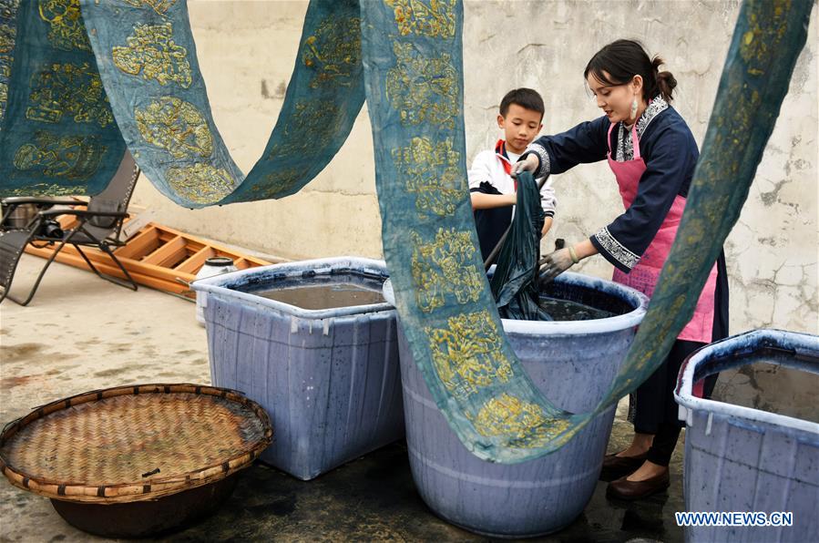 CHINA-GUIZHOU-HUISHUI-FENGXIANG BATIK (CN)