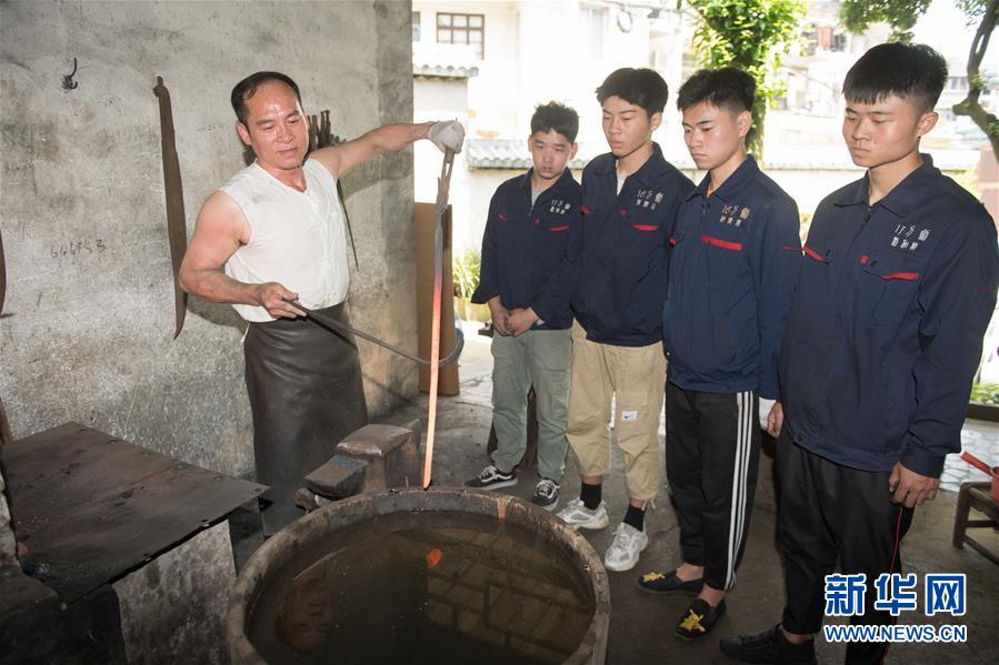 ��ͼƬ���£���10����������������Ȫ����������֣����