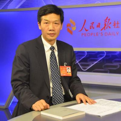 六盘水市委书记:以旅游业发展推动转型升级