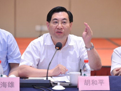 中共浙江省委常委,组织部长胡和平 (嘉兴日报 盛建生 摄)人民网嘉兴8