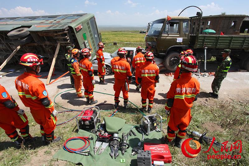 "中国式"救援如何应对高原地震考验