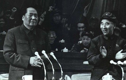 九大:毛泽东力挺陈毅当代表,划去女儿李纳名字