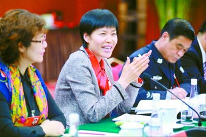 辽宁省十八大代表讨论报告侧记