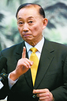 梅葆玖:京剧离不开琴师 弘扬京剧要重视琴师