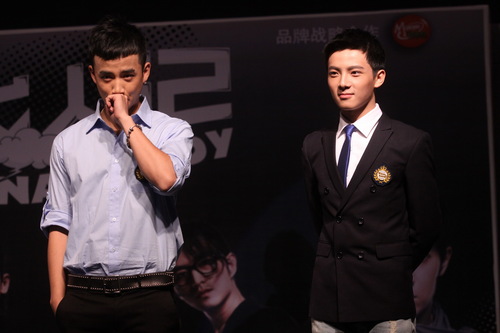 《成人记》12月首播 众"蕉男"齐秀脱衣舞【2】