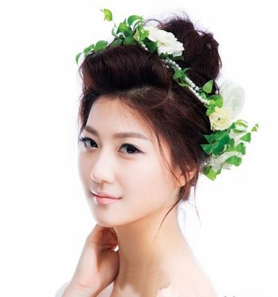 时尚      网友留言:剩女不结婚惹着谁了     梁媛秋:人家不想结婚惹