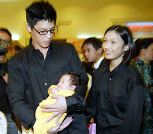 名媛关颖订婚婚戒超便宜 笑看年龄大难生孩子/图【29】