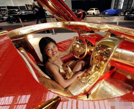 组图:极尽奢侈 全球最奢侈黄金豪车盘点【6】