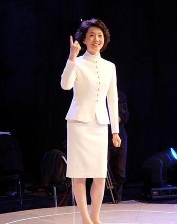 甘肃女星:李修平