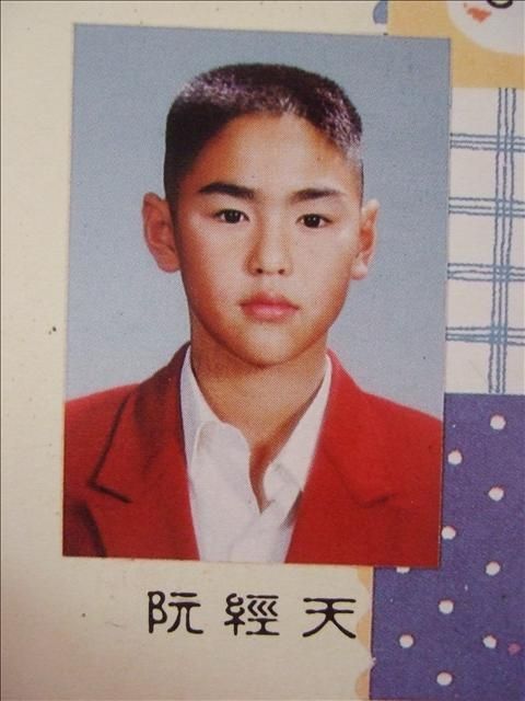 何炅李小璐小s杨幂 明星今昔对比揭成长史【11】--人民网娱乐频道