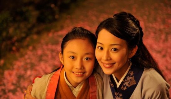 姓名:贡米.生日:1990年9月4日.