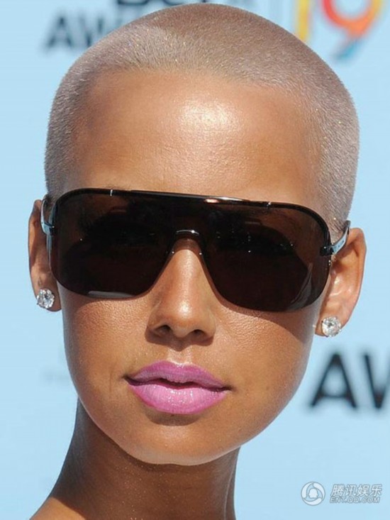 海瑟薇塞隆布兰妮 盘点好莱坞十大光头女星(图)【5】