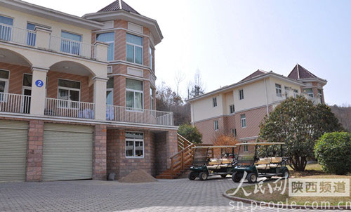 社会   秦岭山中的秦岭壹号高尔夫球场配套别墅      五星级酒店 高档