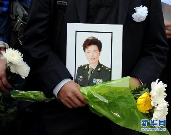 当日,解放军总政治部宣传部副部长,中国排球协会顾问,前中国女排国手