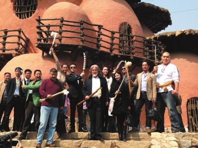 4月3日,由张纪中担纲总制片人的40集史诗大剧《英雄时代·炎黄大帝