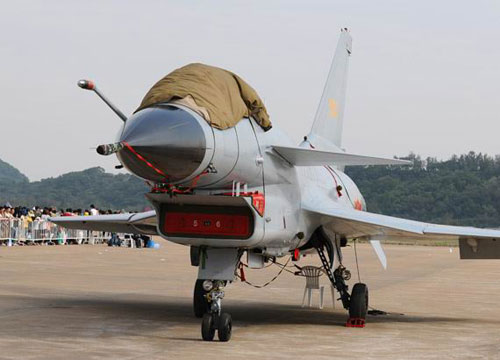 外国专家曾直言中国造不出歼10起落架