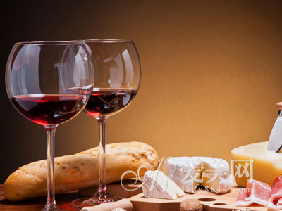 养生:白酒伤身红酒养颜?14大坑爹饮酒谎言【2】