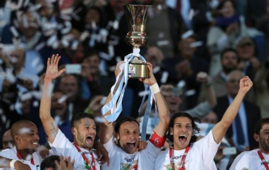 北京时间5月27日0点,12-13赛季意大利杯决赛在罗马奥林匹克体育场打响