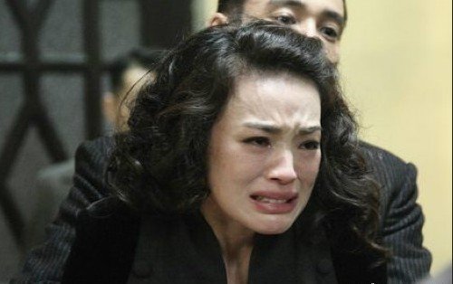 孙俪张柏芝李宇春 盘点哭起来表情雷死人的明星【23】