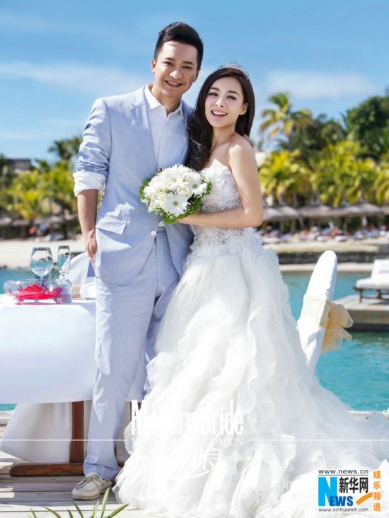 刘璇甜美婚纱照疯传 唯美白纱海边热舞[图]【13】