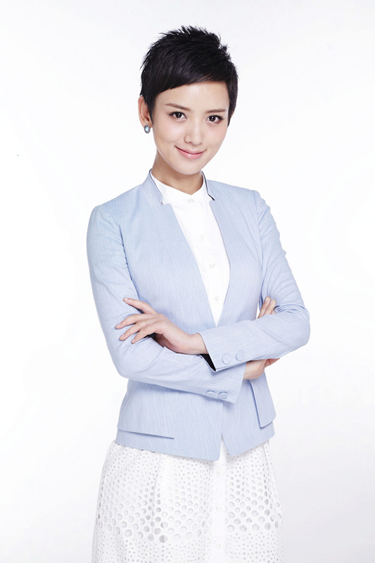 李晓峰拍摄全新宣传照 干练写真魅力十足【3】