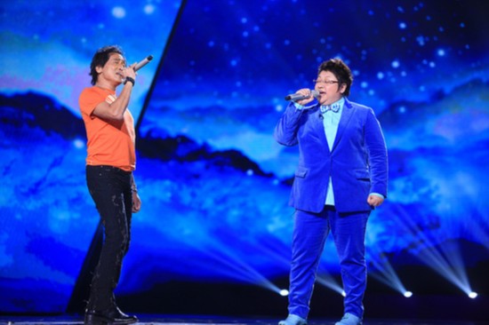 侯磊"巧遇"齐秦 当未来偶像遇到偶像既上周韩红天团神话组合空降之后