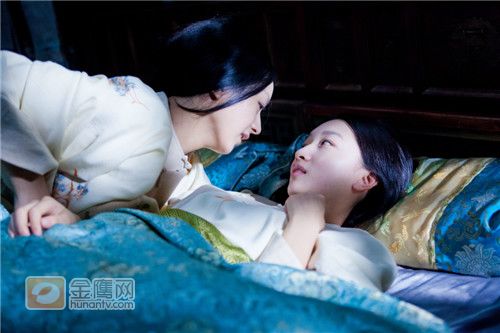 《宫锁沉香》赵丽颖"床戏"惹争议 情挑周冬雨【2】