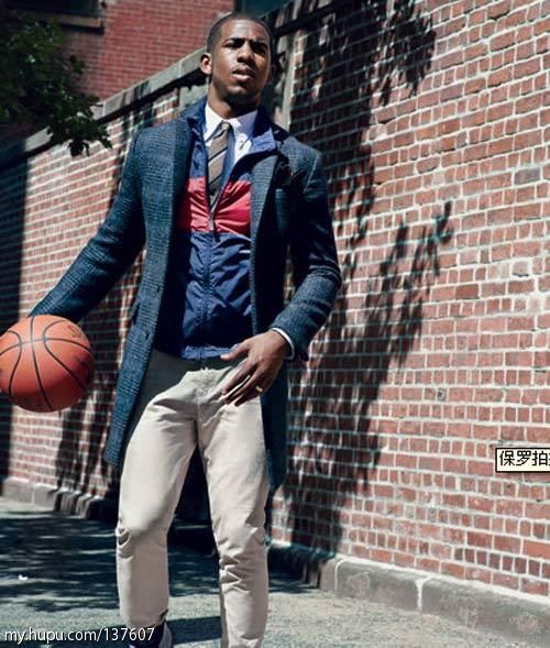 好吧,还是可爱的小保罗呢?个子不算高大,但是卖的一手好萌.