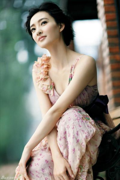 素颜女神_素颜女神王丽坤老公_女神小彩旗素颜照(2)