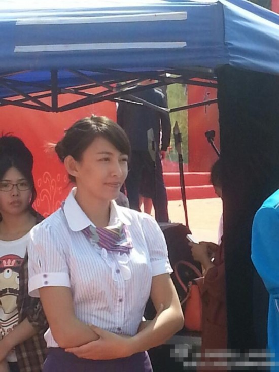 福建最美体育老师神似高圆圆 制服诱惑显魅力【5】