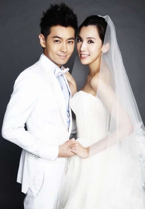 谢娜张杰杨幂刘恺威 明星情侣写真和婚纱超有爱