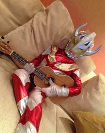 网曝林志颖超震撼履历 18岁坐宝马31岁组建车队【2】