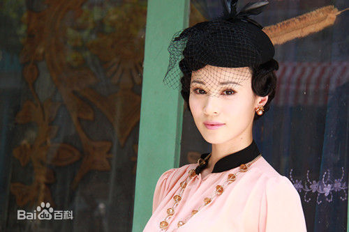 舒畅热播剧《烽火佳人》最新剧情介绍 陈键锋变风流公子哥调戏女汉纸