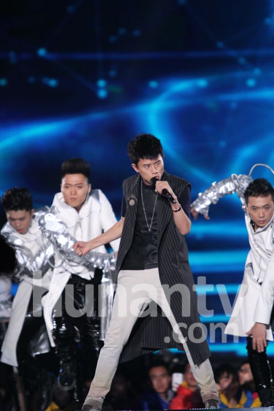 2014年湖南卫视跨年夜演唱精彩瞬间:历届快男快女重聚【17】