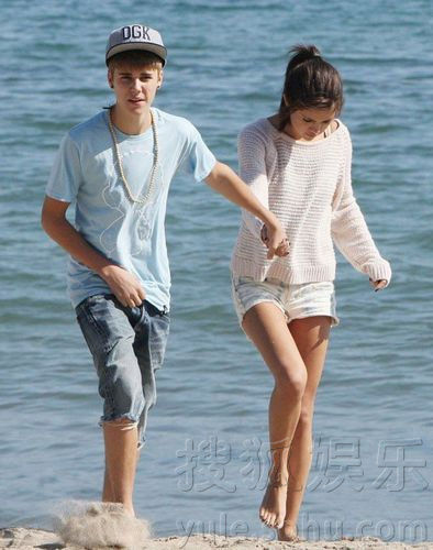 贾斯汀·比伯晒与赛琳娜亲密照 两人疑似已复合【7】