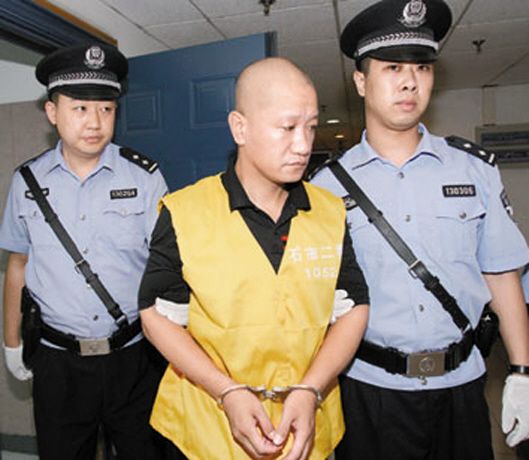 "毒饺子"案一审宣判 饺子里注射毒液投毒者被判无期