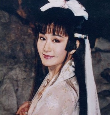 《游龙惊凤》红佛女