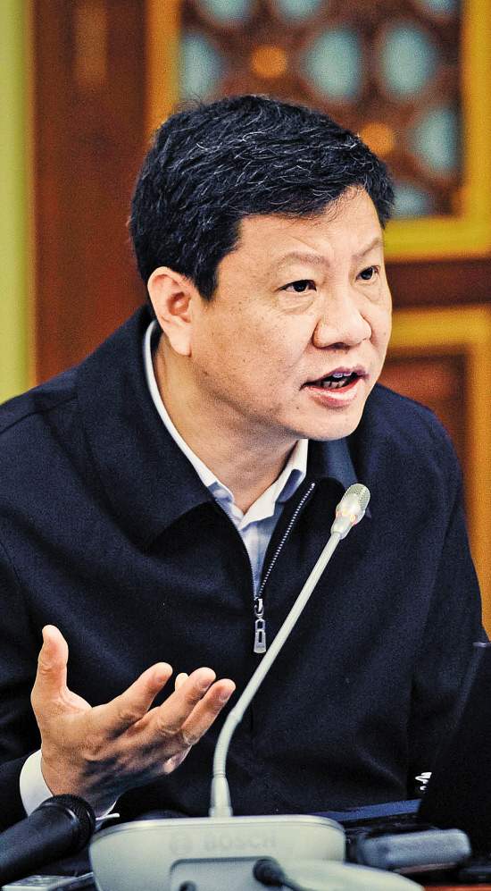 广州市长陈建华:援建连山民族小学广州兜底