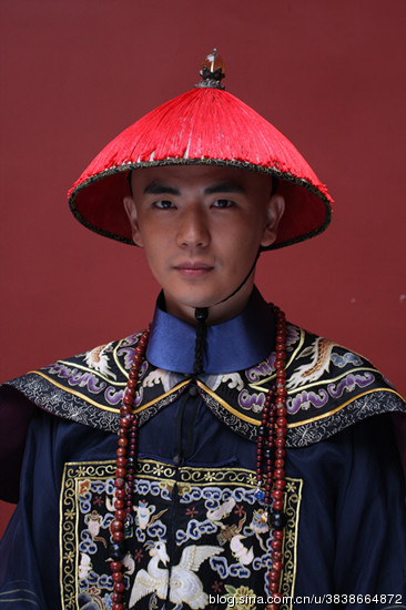 4,《甄嬛传》--温太医   温太医是一个温文尔雅的形象,在《甄嬛传》