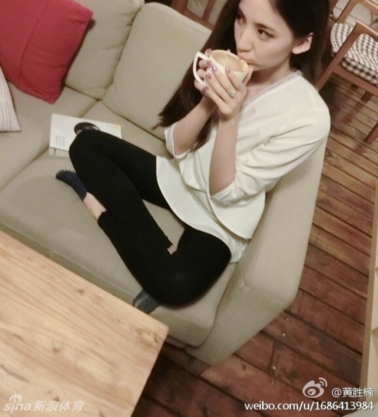 非诚勿扰白富美黄胜楠走红私照曝光图14