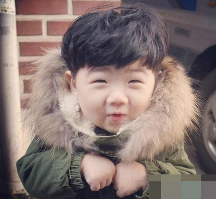 圆脸,小眼,单眼皮 韩国小眼正太天生喜感网络走红【3】