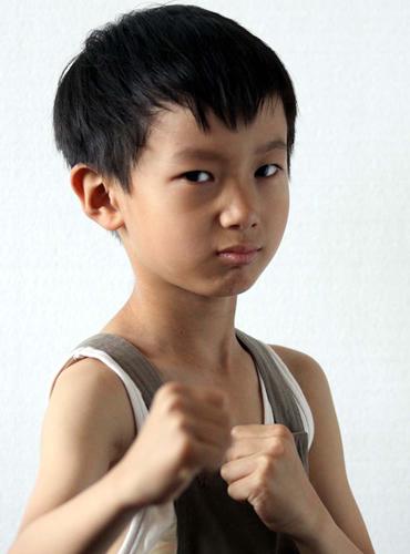 裘慕远, 中国内地童星.