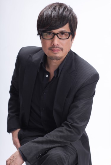 包小松:殴打记者