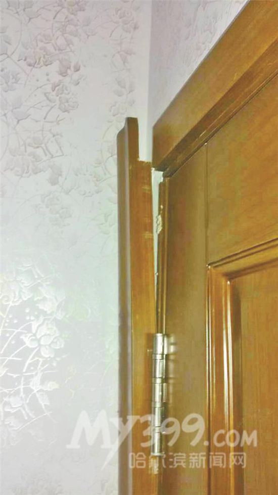 大自然木门门框开裂报修一个月没回音