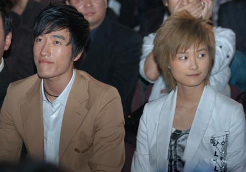 周杰伦像金泰熙"马仔" 中韩大牌合影气质差距大【34】