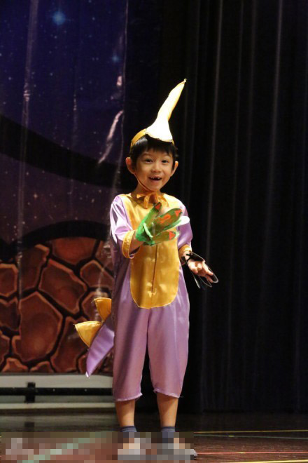 前照片看了想吐 一又二分之一的夏天24集预告:罗曼李修齐走到一起