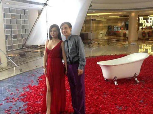 婚纱照是在订婚前拍吗_婚纱照风格(3)