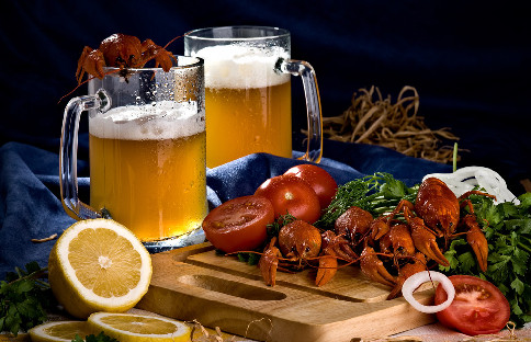饮食养生:啤酒搭配什么最营养?