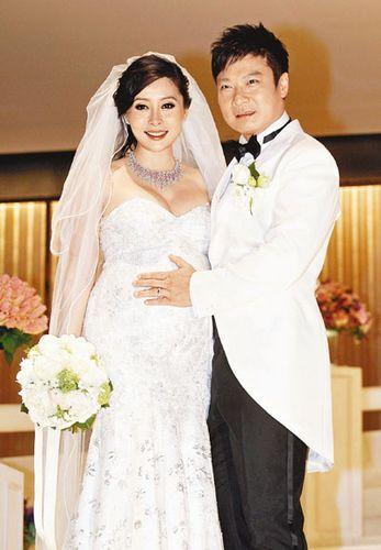 汤盈盈女儿被骂丑 老公称不介意【8】