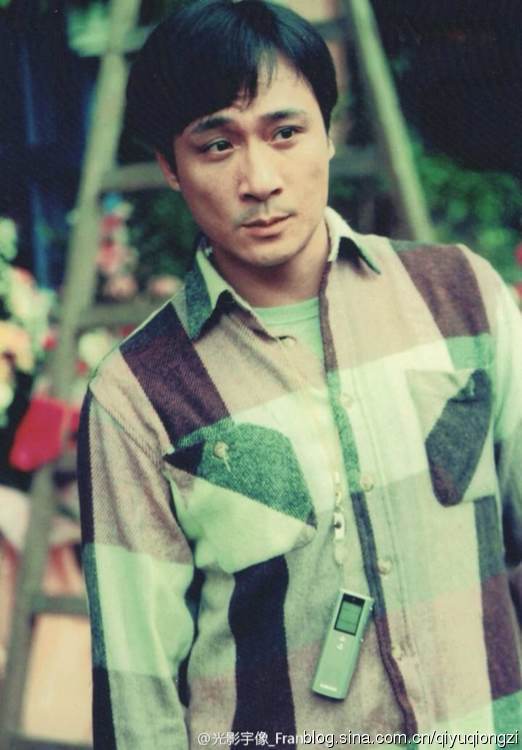 《爸爸去哪儿第二季》吴镇宇青涩旧照萌帅 费曼妈妈王丽萍清纯【14】
